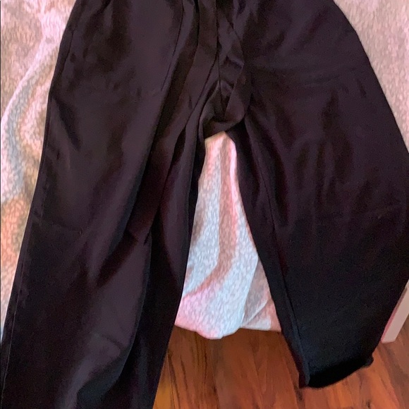 Loose black pants - Picture 2 of 4